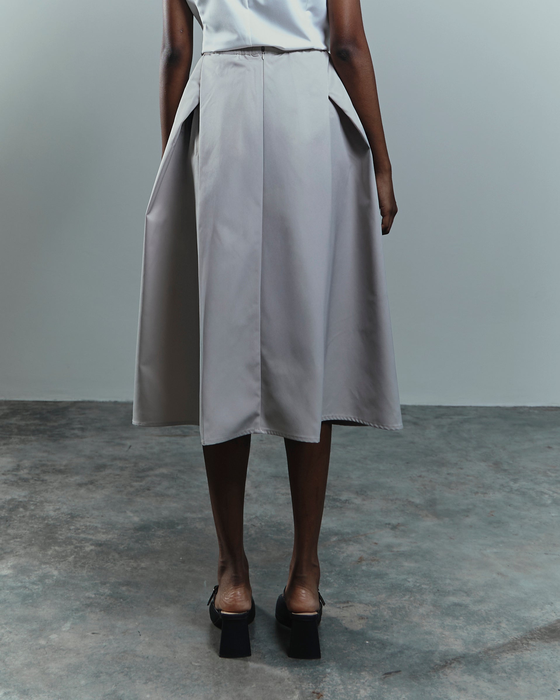 Crossing Pleated A-Line Skirt