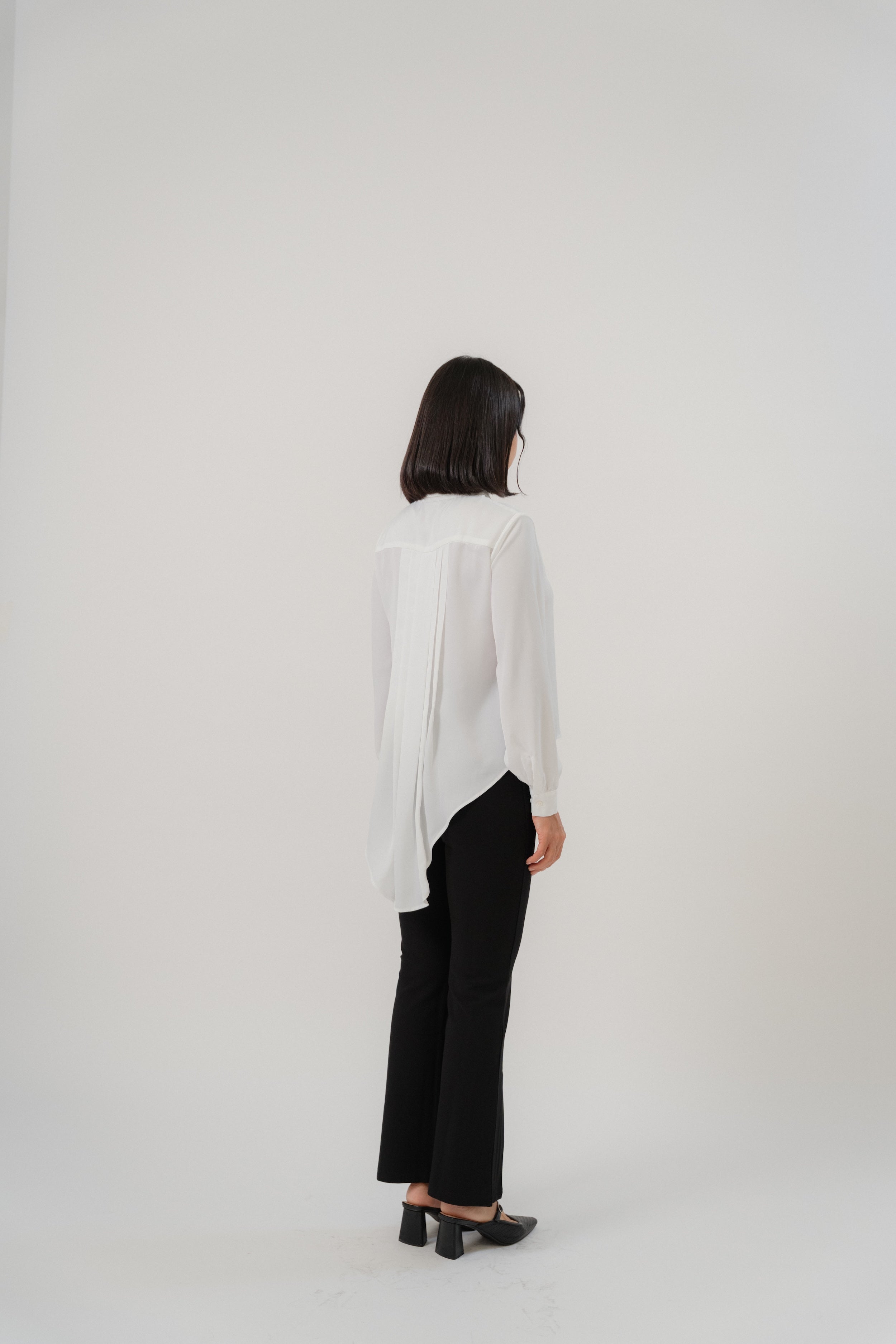 collared tail blouse and bootcut pants