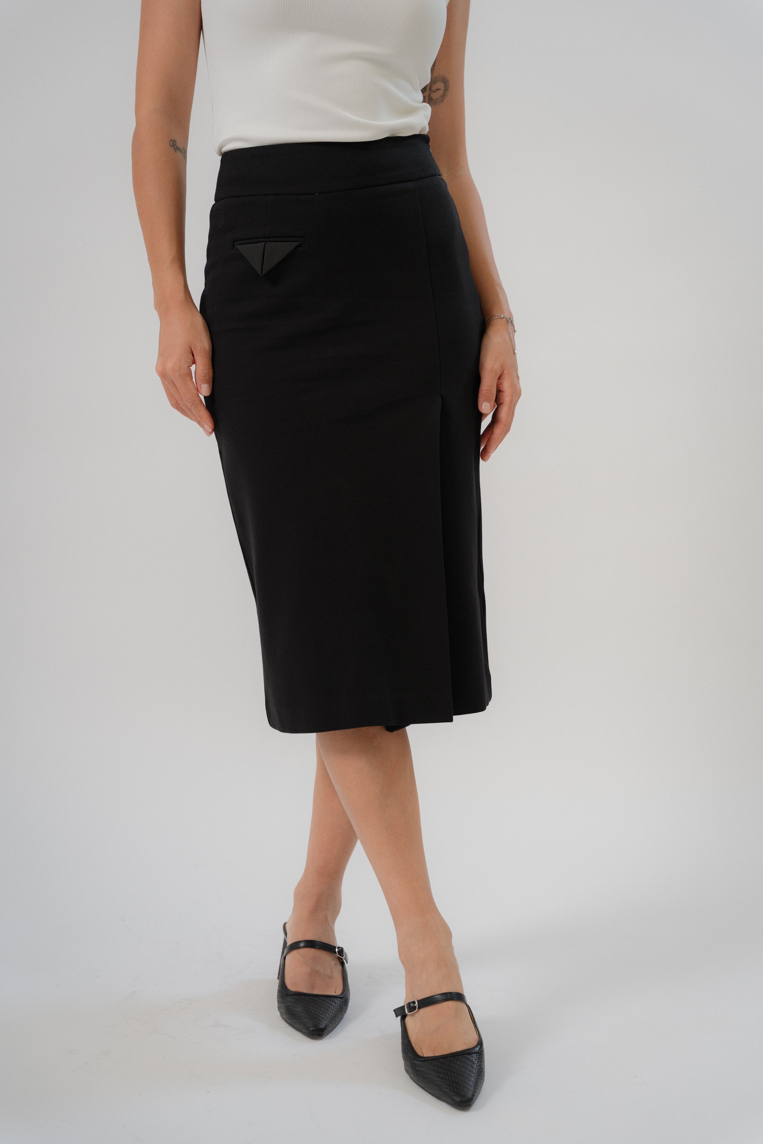 Straight Slim Skirt