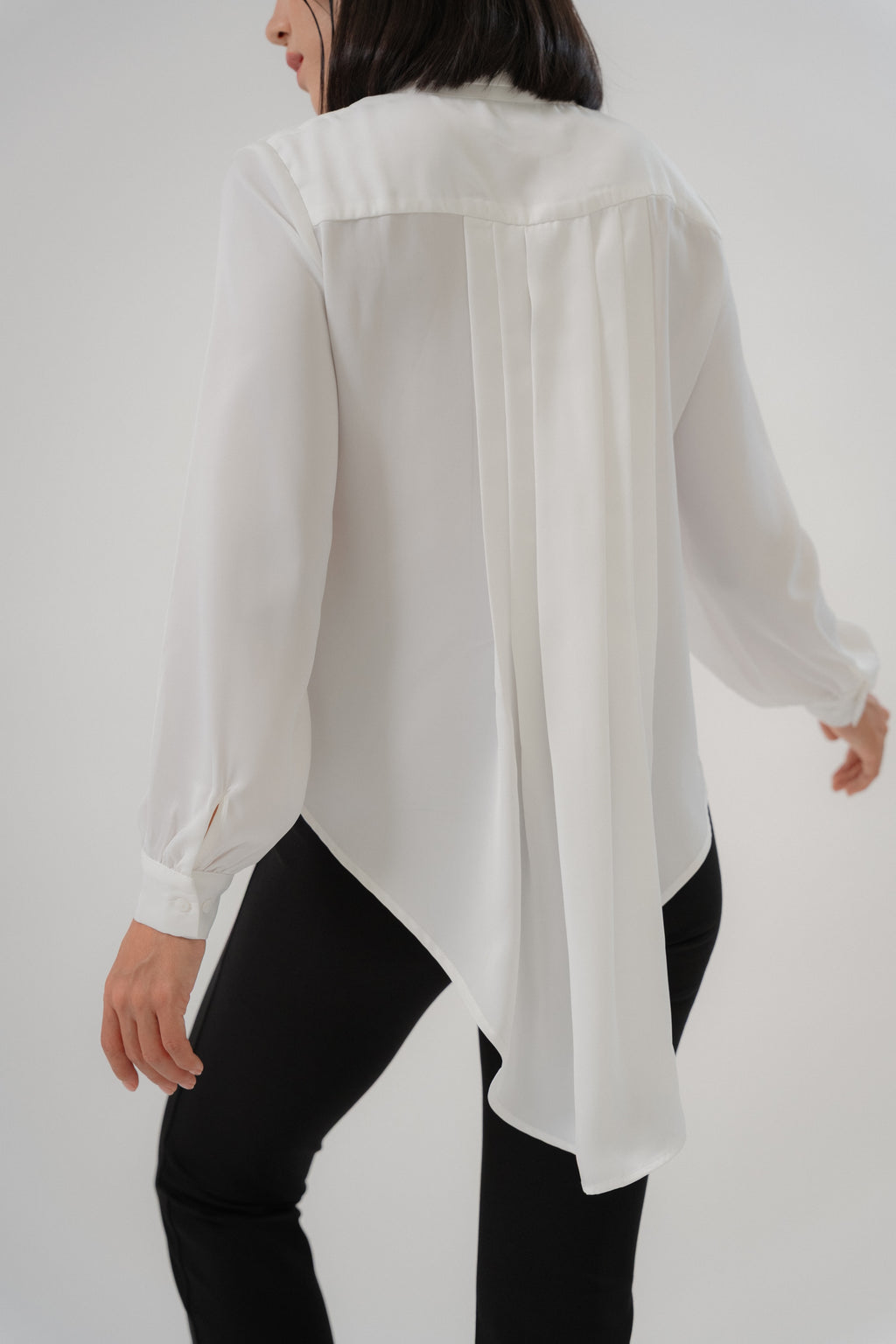 Collared Long Tail Blouse